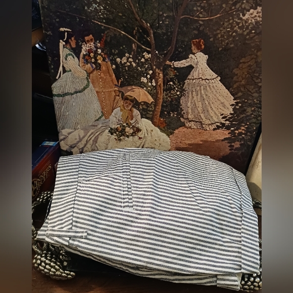 ๐Old Navy Striped Denim Shorts.๐๐๐ New!,Size 0,W.28",Cuff Legs,Belt Loops.๐ - Picture 6 of 8